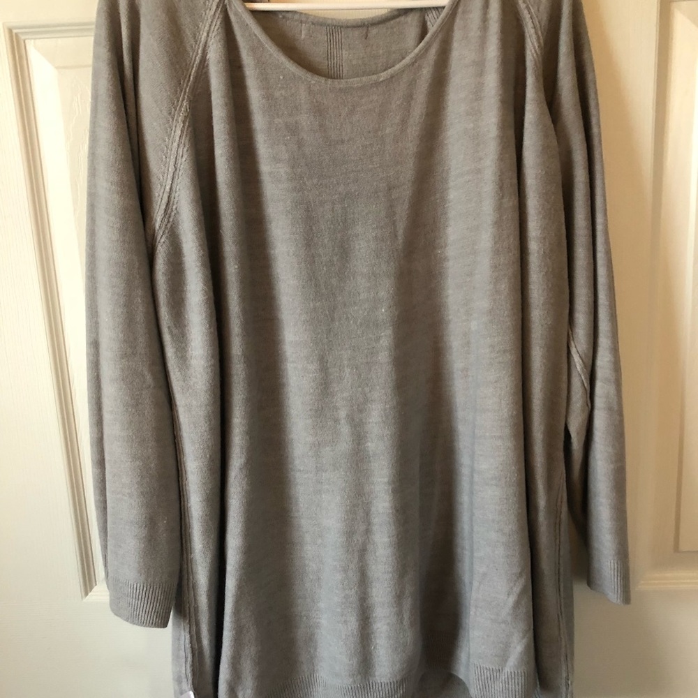 Gray sweater